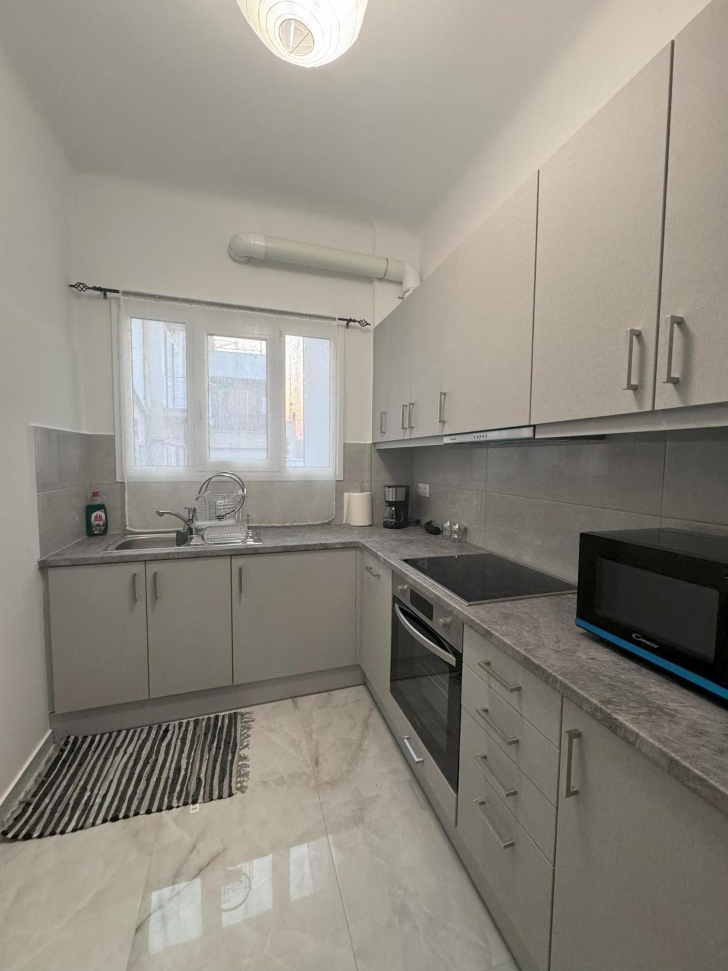 Ntinos Apartment Center Exarcheia Αθήνα Εξωτερικό φωτογραφία