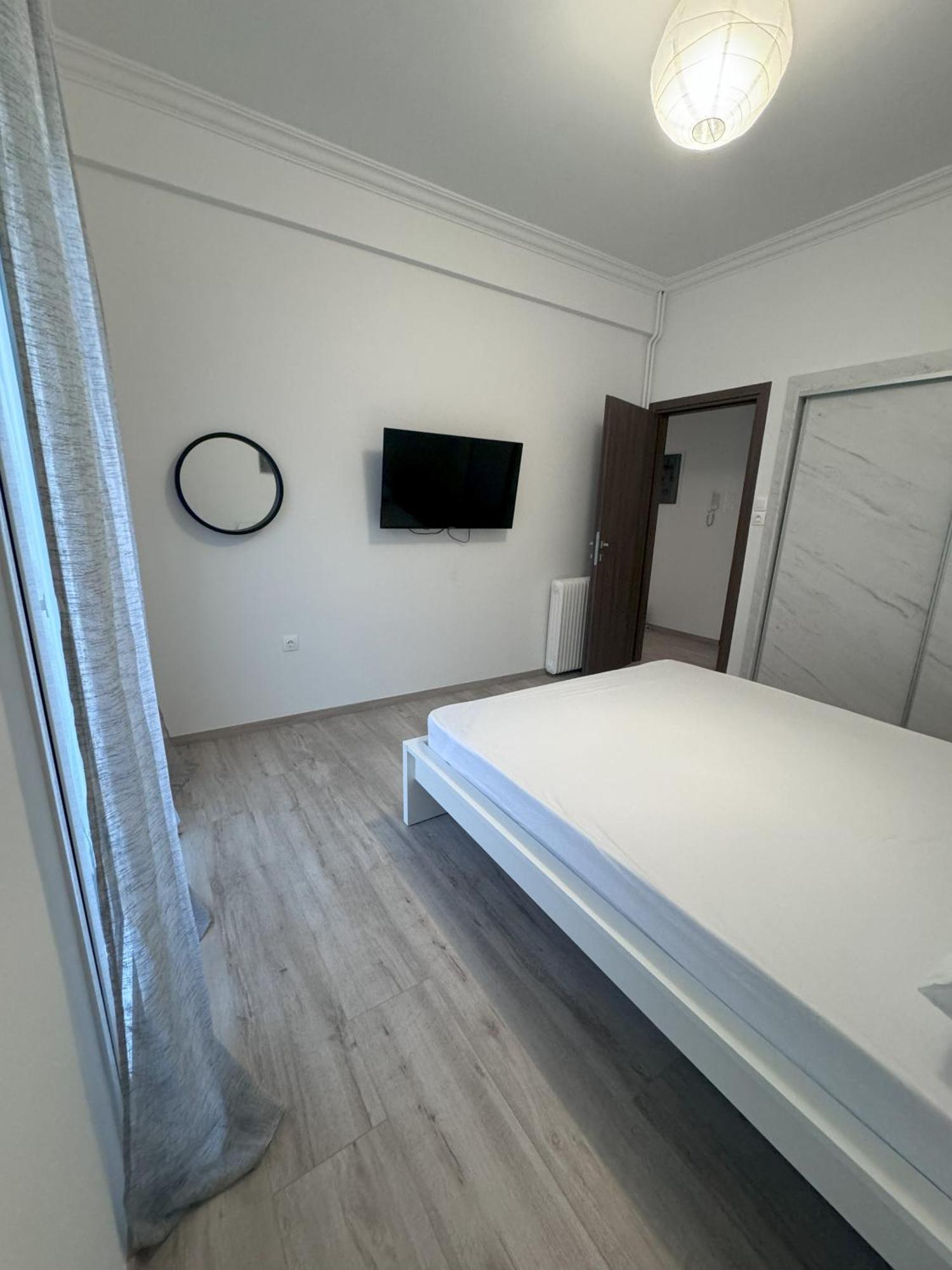 Ntinos Apartment Center Exarcheia Αθήνα Εξωτερικό φωτογραφία