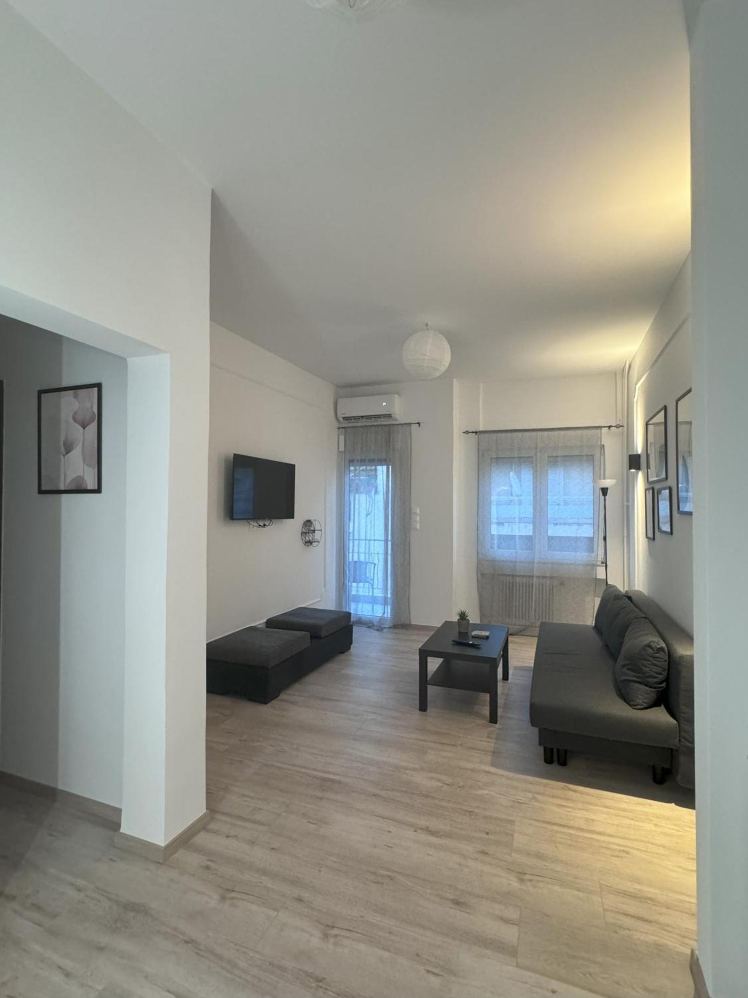 Ntinos Apartment Center Exarcheia Αθήνα Εξωτερικό φωτογραφία
